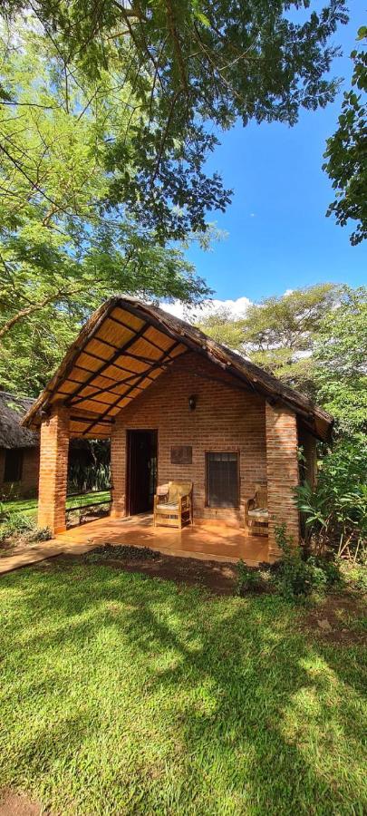 Barefoot Lodge And Safaris - Malawi 利隆圭 外观 照片