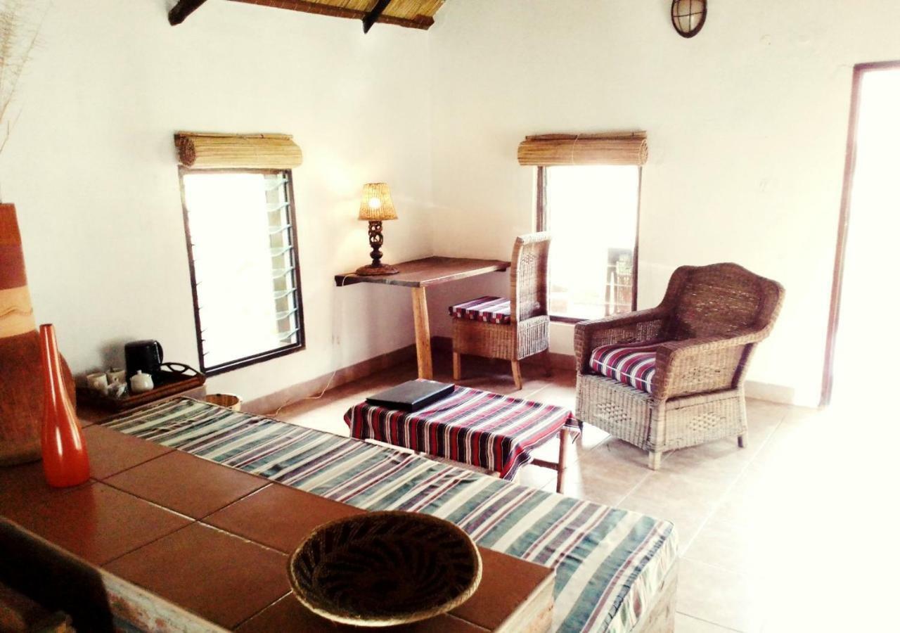 Barefoot Lodge And Safaris - Malawi 利隆圭 外观 照片